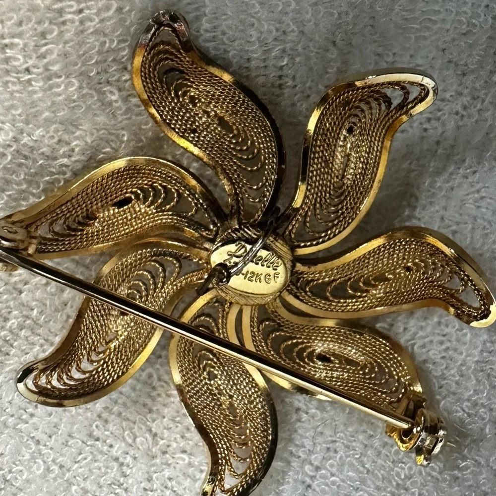 DIXELLE 12k Gold Filled Filigree Floral Brooch with Pearl Center